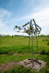 In this elegant sculpture by Ania Biczysko, fine ribbons of stainless-steel overlap in circles forming a cloud-like structure mounted on a t… Image 8