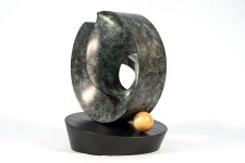 David Chamberlain’s compelling, lyrical sculptures are celebrations of form inspired by a lifelong love of music. Image 8