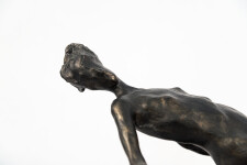 Frances Semple’s beautiful and elegant sculptures often appear in motion. Image 4