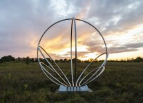 Canadian artist Jake Goertzen creates a symmetrical design with six stainless steel rings in this elegant outdoor sculpture. Image 12