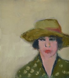 Femme avec chapeau