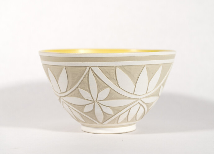 Ceramicist Loren Kaplan has acquired an international reputation for her exquisitely detailed, beautiful vessels.