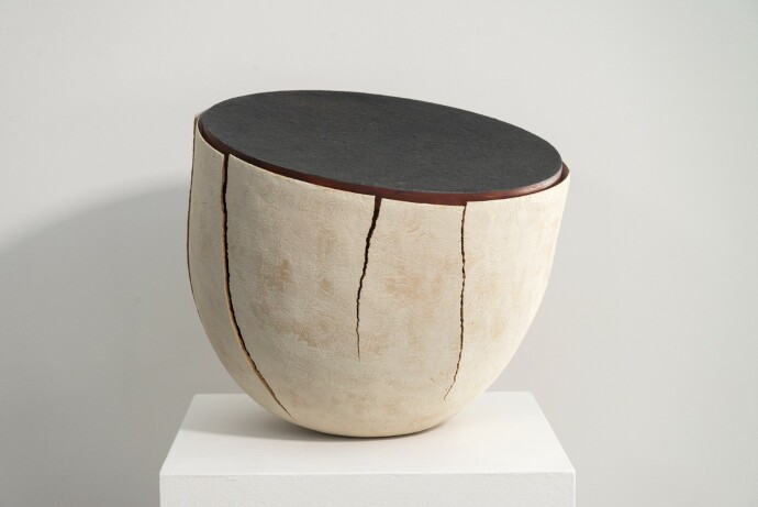 This contemporary ceramic piece was handmade by Steven Heinemann.